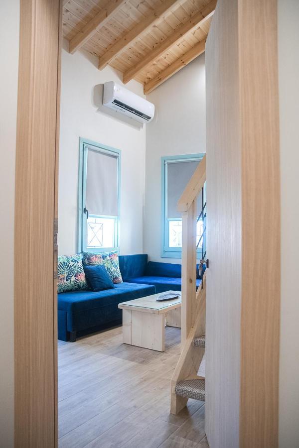 Agiopetra Lofts Apartment Kavála ภายนอก รูปภาพ