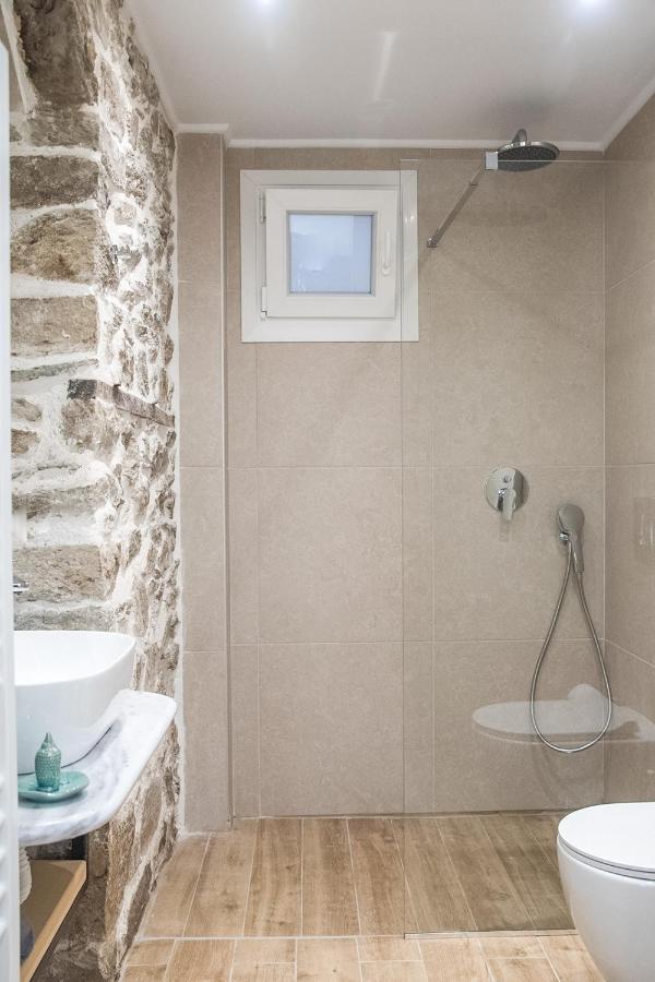 Agiopetra Lofts Apartment Kavála ภายนอก รูปภาพ